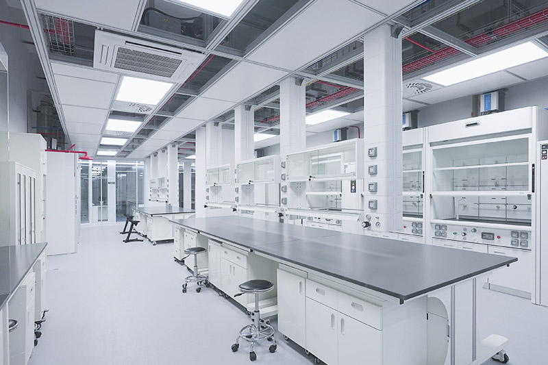 魏都实验室革新：安全与科技的现代融合